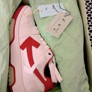 Off-White " out of office" size 42 (US 9)
